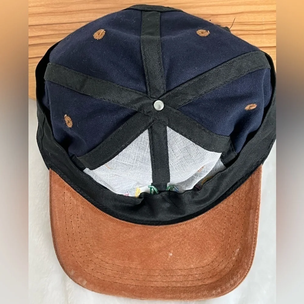 Suede Baseball Cap with the Logo Denmark